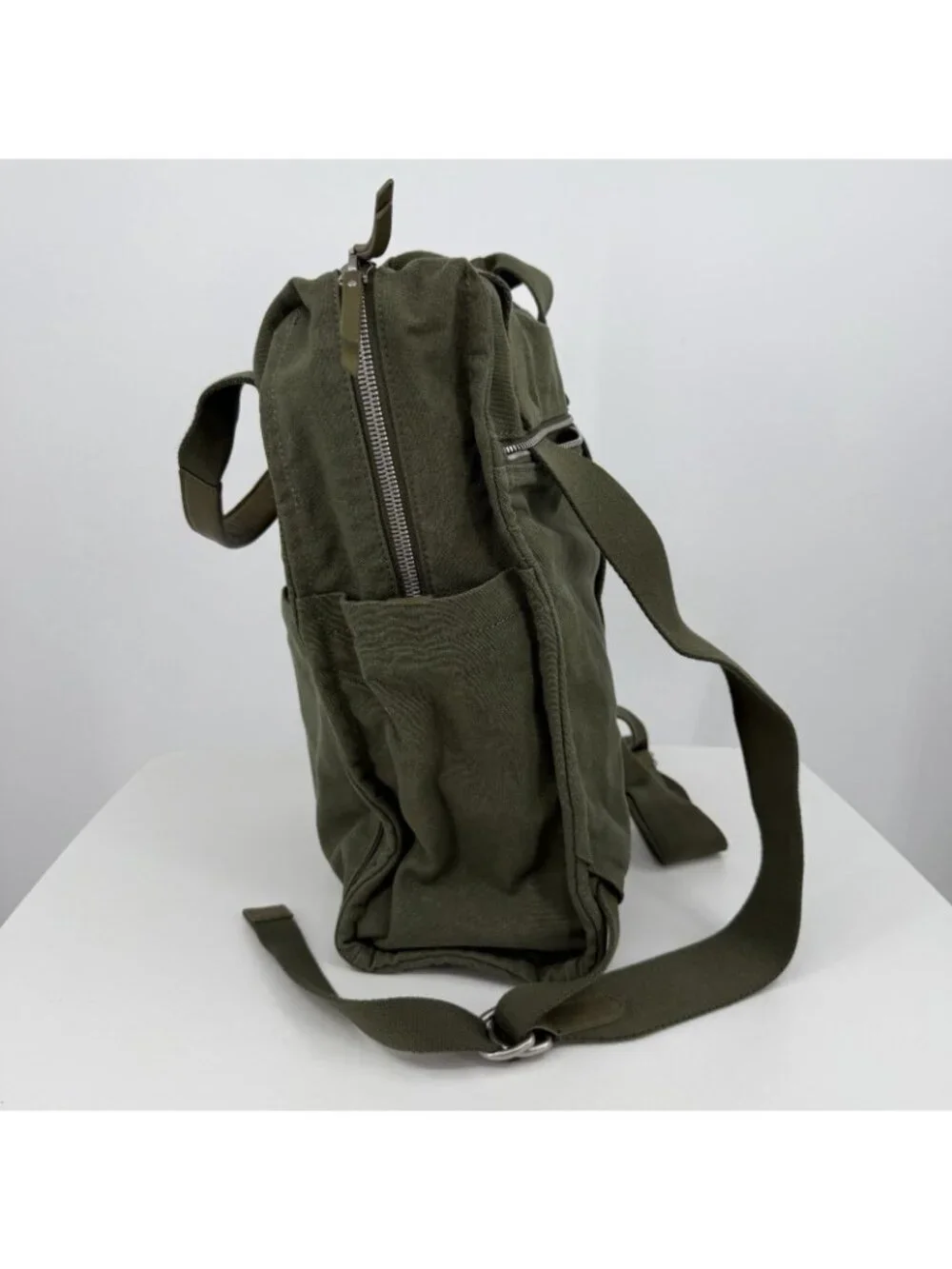 Quince Organic Cotton Canvas Convertible Backpack in Olive Green